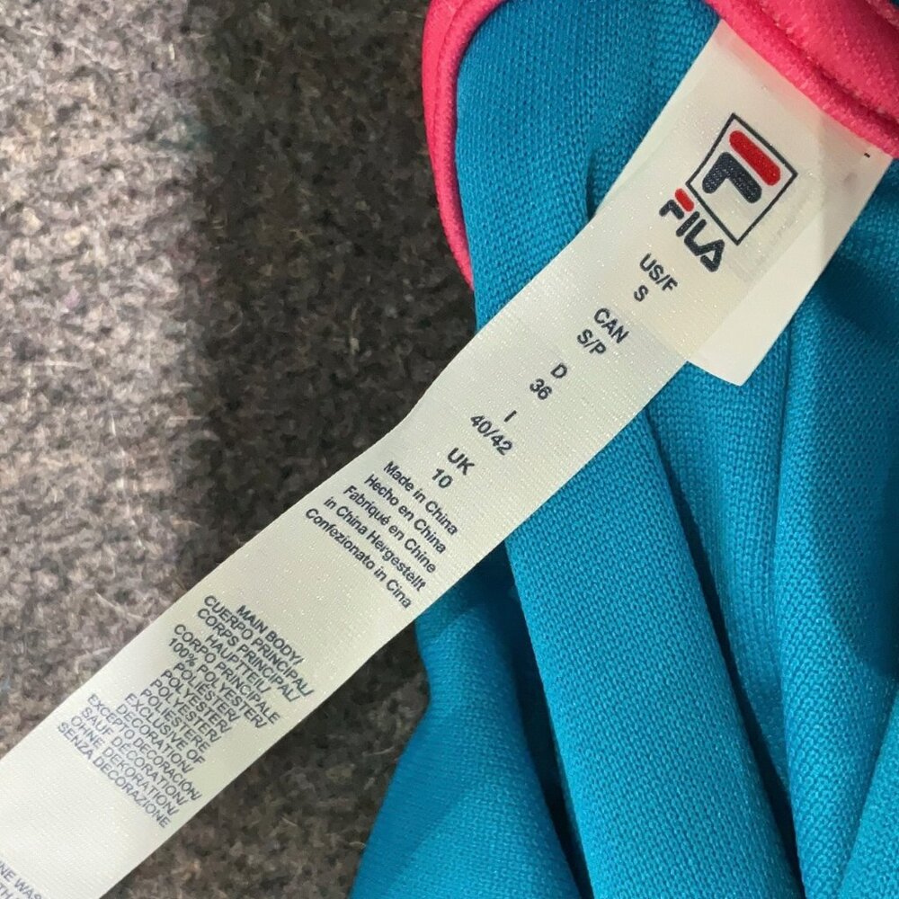 NWT FILA Size S Sweatshirt - Picture 9 of 9